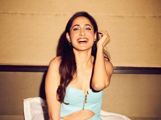 Stylish Poses Of Pragya Jaiswal